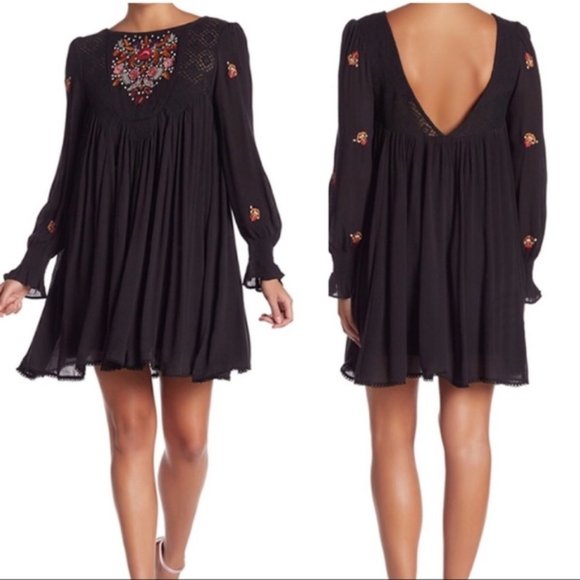 Free People Dresses & Skirts - Free People Black Mohave/Mojave Embroidered Dress